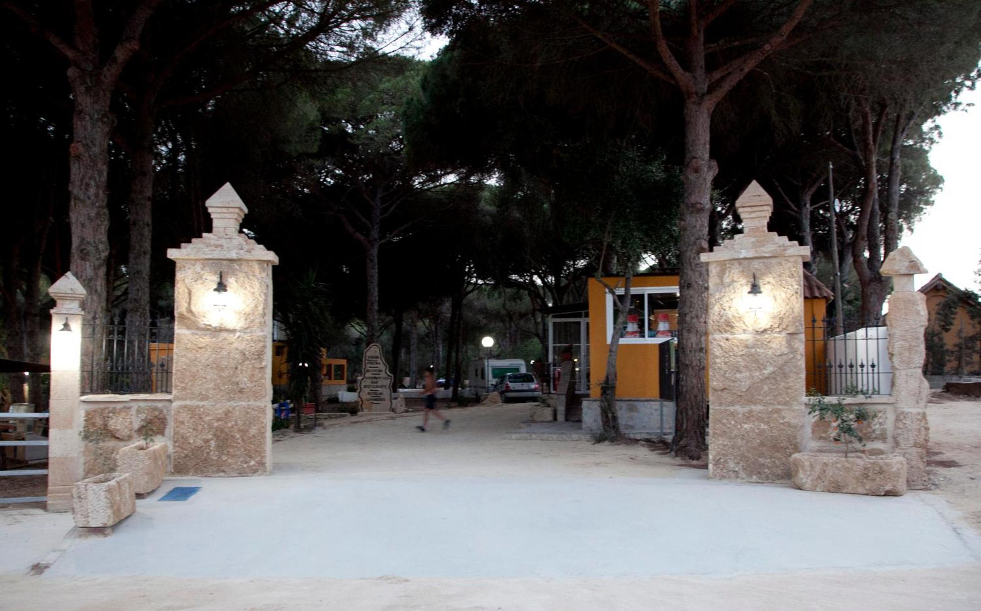 Camping Vejer مْبيخير ذي لا فرونتيرا المظهر الخارجي الصورة